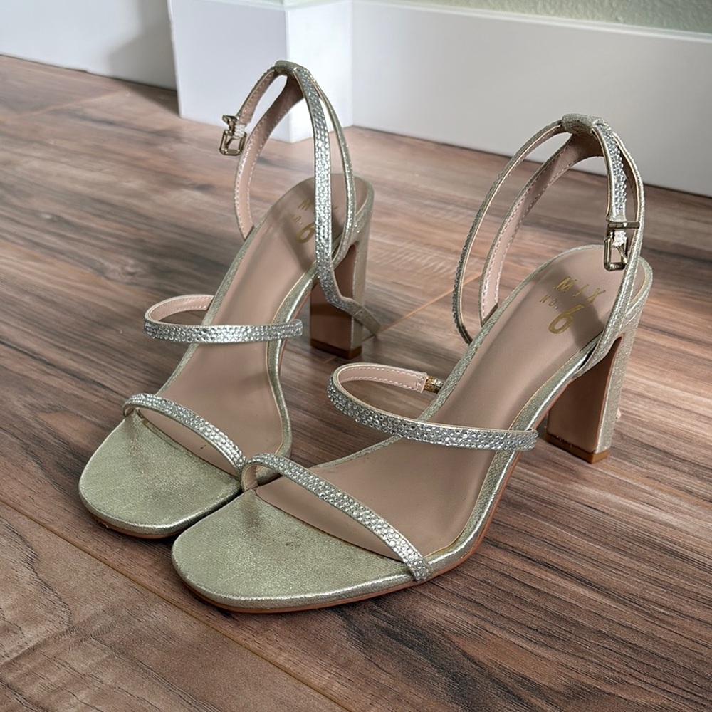Mix No. 6 Shimmery Champagne Heels